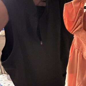 Tennis styled dress pockets black. Really cute